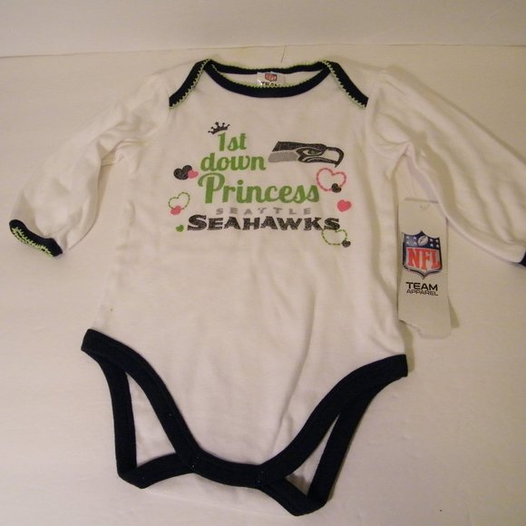 NFL Team Seahawks Girls Onsie 3 to 6 Months NWT - Picture 1 of 4
